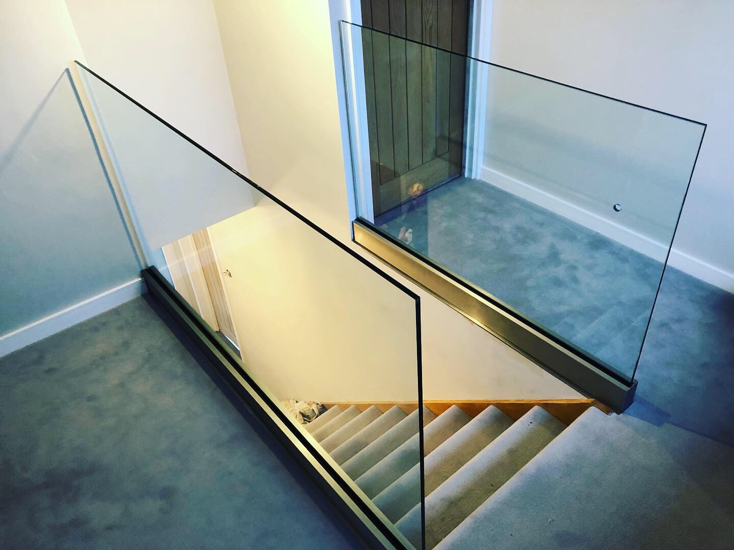 Bespoke Glass Balustrades Staircases - Edge Bespoke